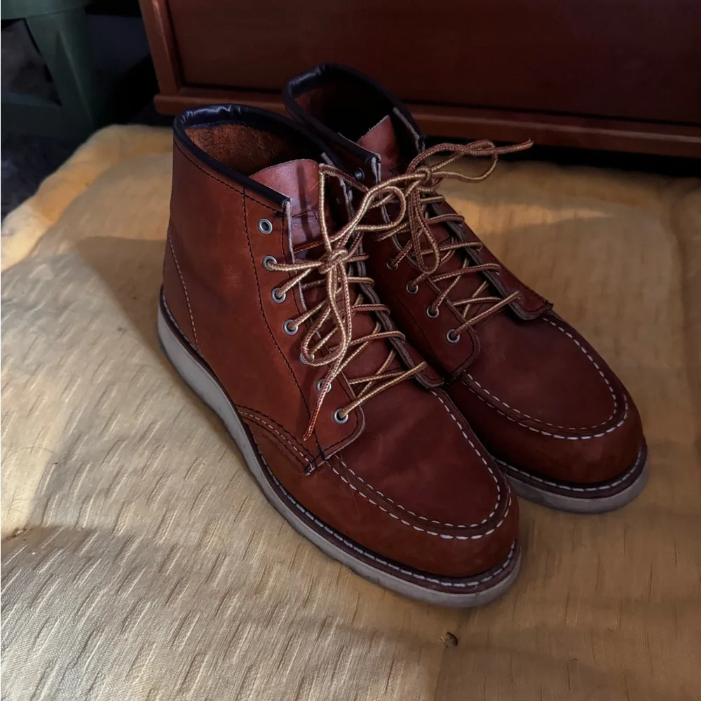 Women’s Red Wing 6in Classic Moc Leather Boots Size 8 Color Oro - Picture 2 of 5